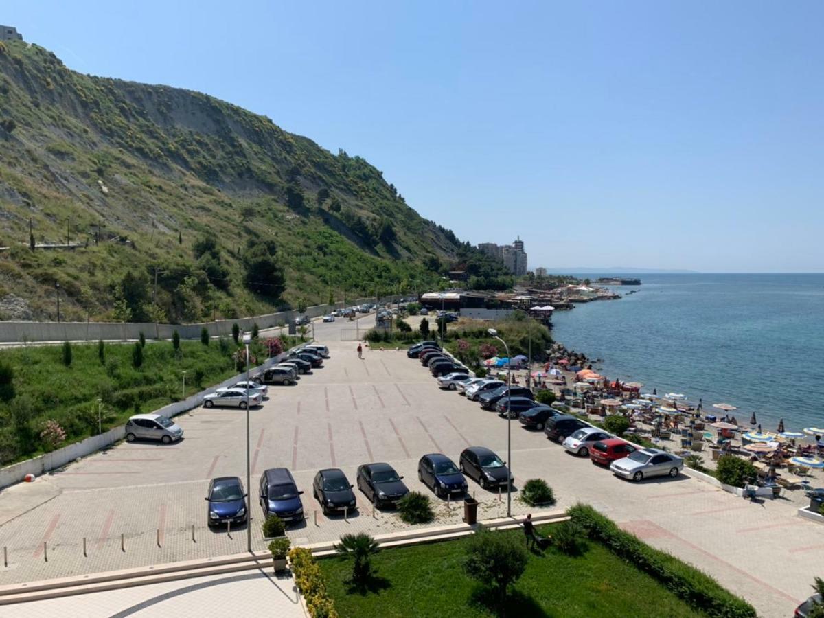 Hotel Ferrara Durrës Exterior foto