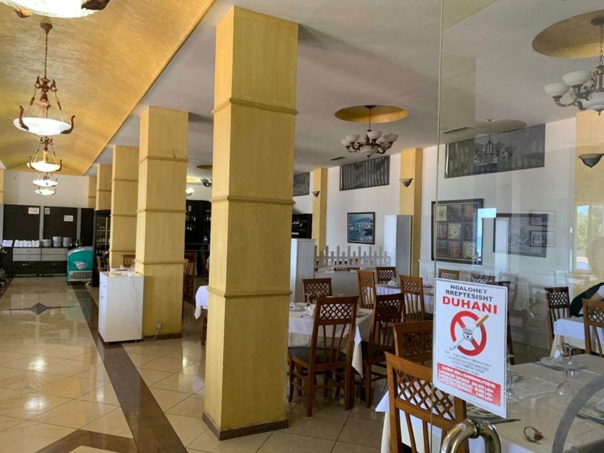 Hotel Ferrara Durrës Exterior foto